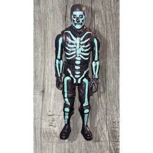 Fortnite Skull Trooper Green Glow Action Figure Epic Games 2019 -11.5"H